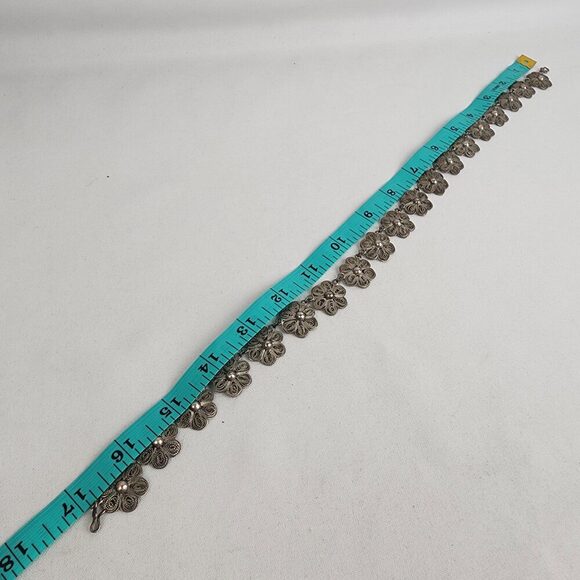 Vintage Silver Tone Floral Ling Necklace - Picture 5 of 5